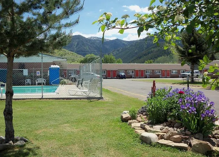 Lazy B Motel Afton