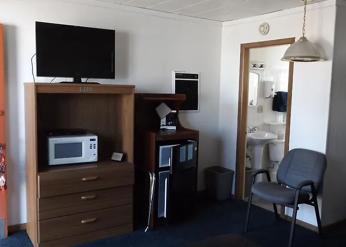 Lazy B Motel